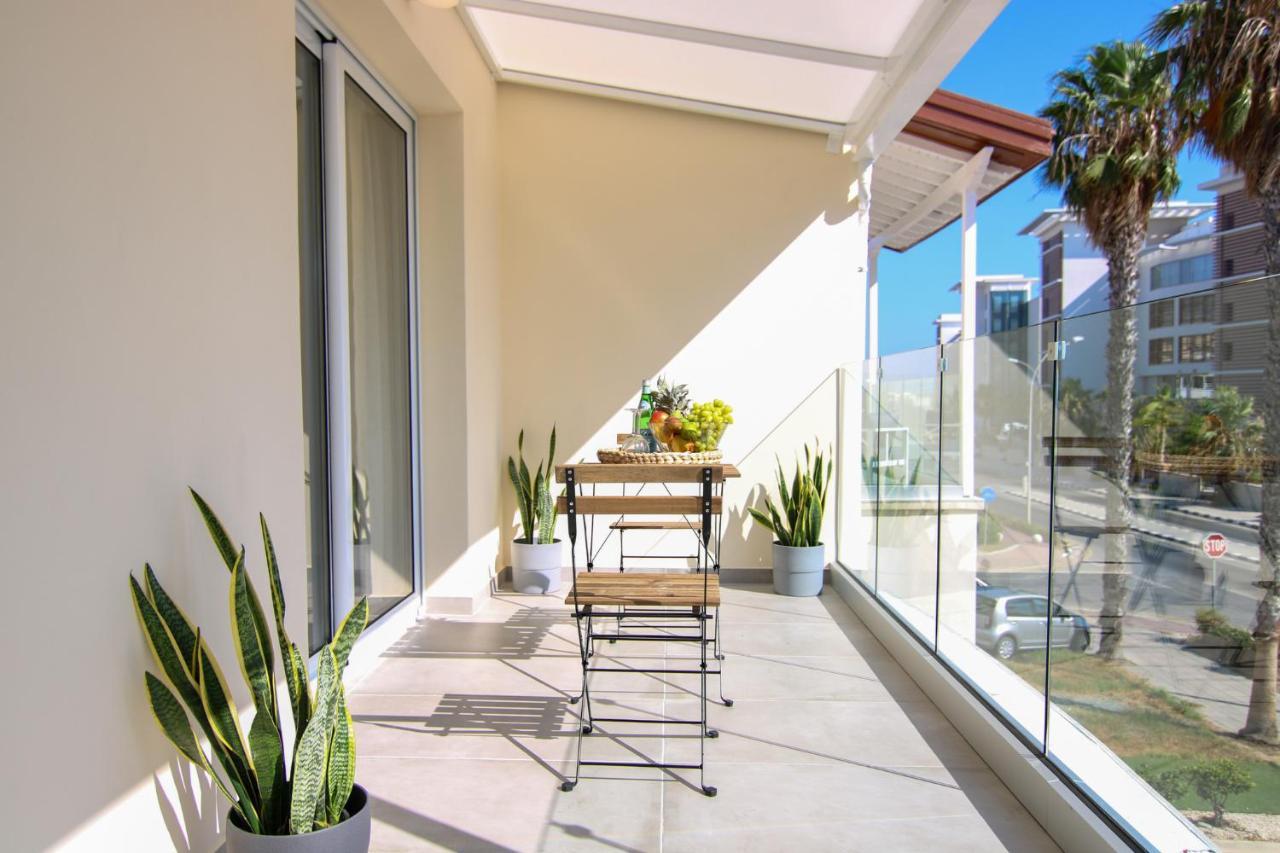 Apartamento Phaedrus Living Seaview Luxury Flat Limnaria 153 Paphos Exterior foto